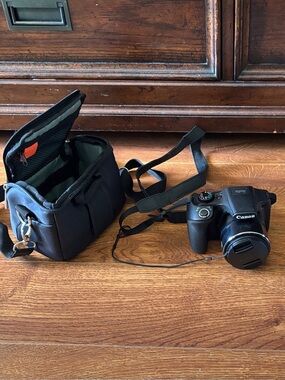 Canon Power Shot Sx530 HS Digital Camera with case